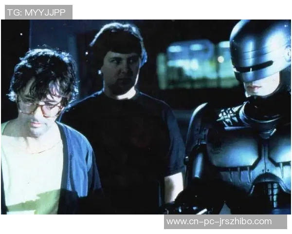 范霍文VS经典电影解析与创作风格探讨之旅 范霍文VS经典电影解析与创作风格探讨之旅